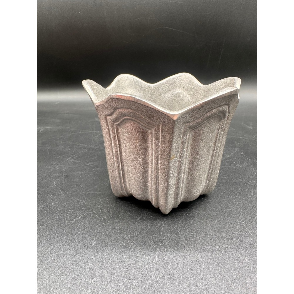 Vintage Pewter Scalloped Planter Vessel Unbreakable Bowl Wilton PA USA